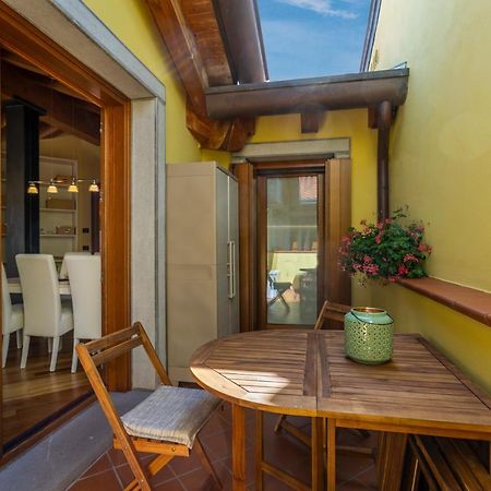 New Deal - Apt With Terrace, Jacuzzi & Netflix Palmanova Exterior foto